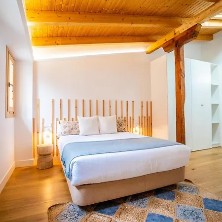 Smartr Madrid Gran Via Apartments-3