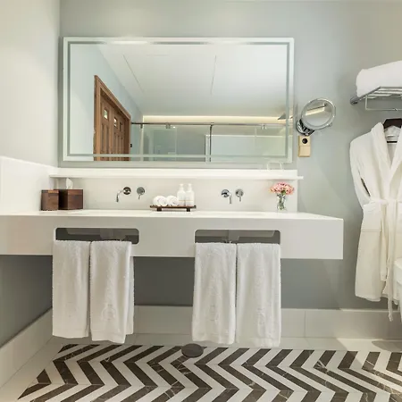 Palacio Solecio, A Small Luxury Hotel Of The World-3