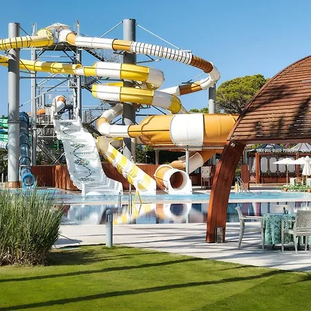 Cornelia De Luxe Resort-3