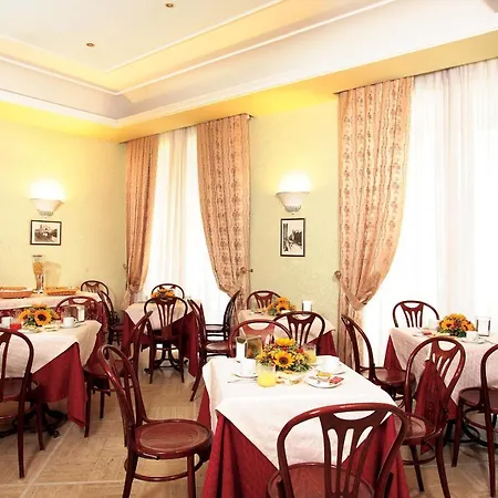 Hotel Dina-3