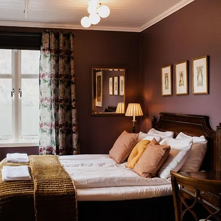 Fjærland Fjordstove Hotell - Huseby Hotelldrift AS-2