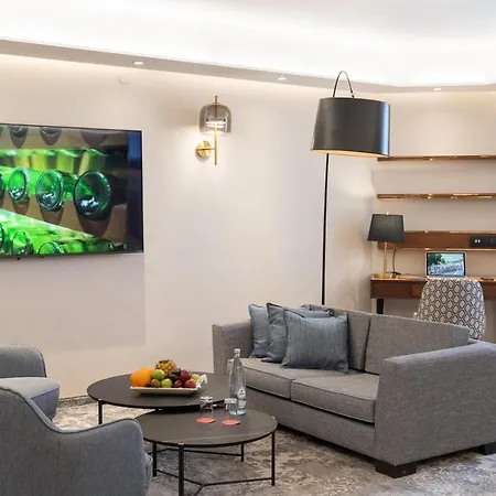 Ramada Jerusalem By Wyndham-3