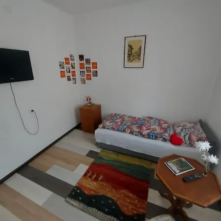 Pandora'S Place-3