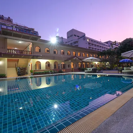 S Lodge Pattaya Formally Sabai Lodge-2