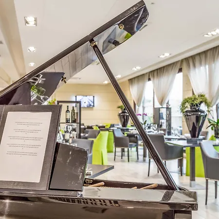 Radisson Blu Ghr Rome-2