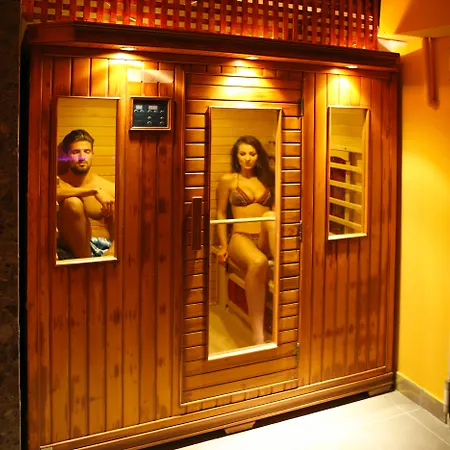 Six Inn Hotel Budapest-2