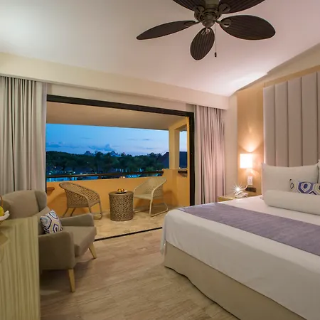 Grand Palladium Select White Sand Resort & Spa-2