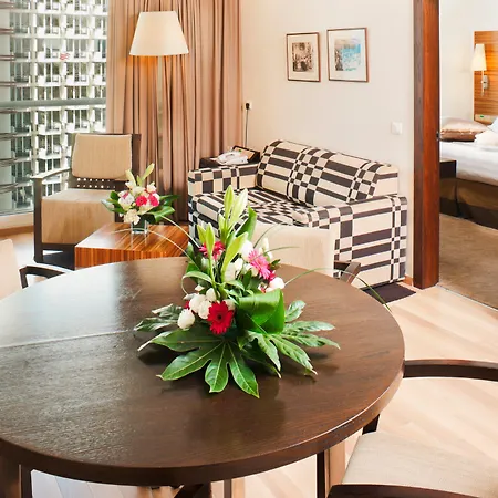 Crowne Plaza Tel Aviv Beach By Ihg-2