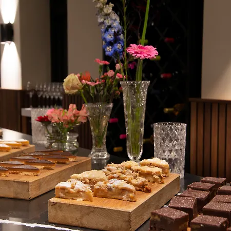 Pestana Amsterdam Riverside-2