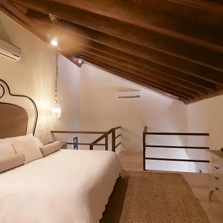 Hotel Capellan De Getsemani-2