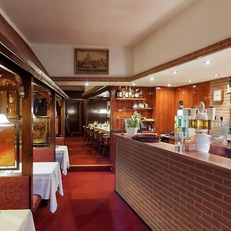 Restaurant Donau-2