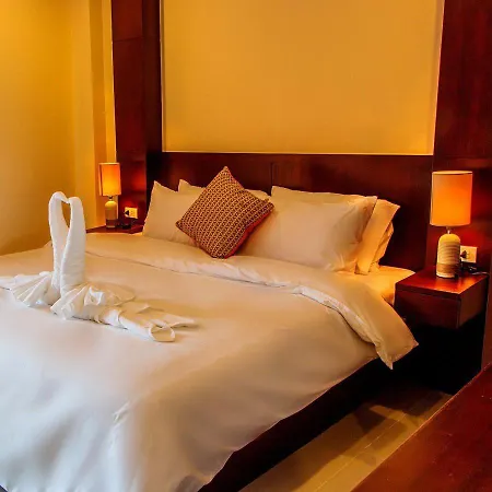 Lucky Inn Residency-2