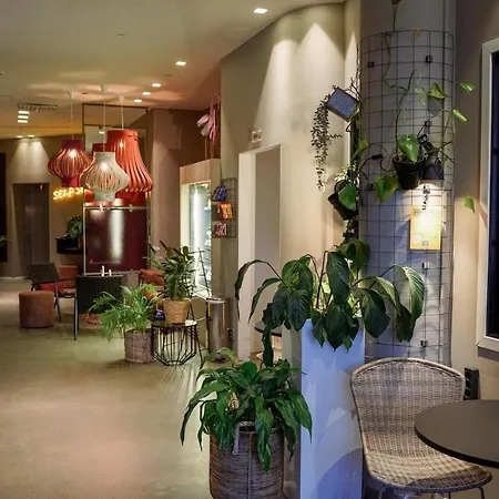 Comfort Hotel Winn-3