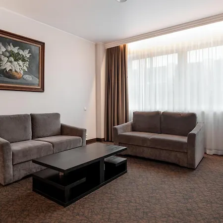 Adoryal Hotell-3