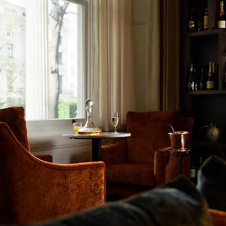 Montcalm Chilworth Townhouse-3