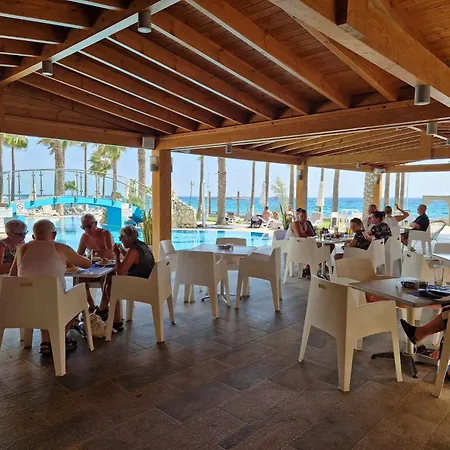 Simos Magic Beach Hotel Apts-3