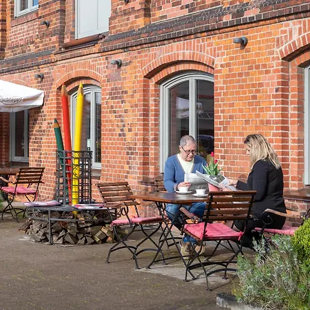 Hotel Volksschule-3