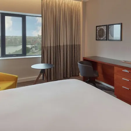 Hilton Belfast-2