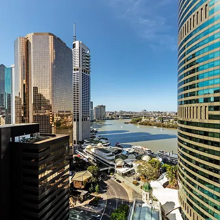 Oaks Brisbane On Felix Suites-3