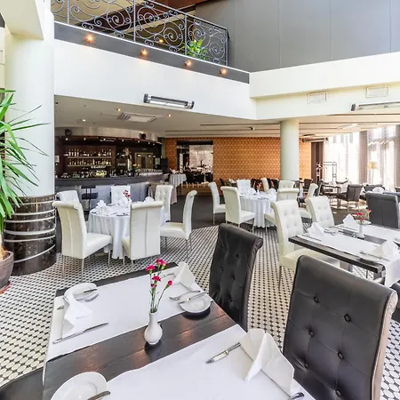 Rixwell Elefant Hotel-2
