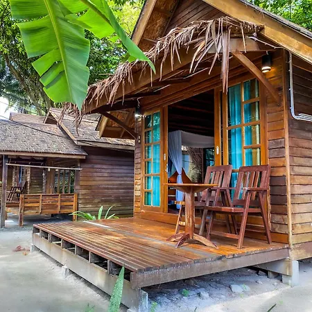 Lipe Beach Resort-2