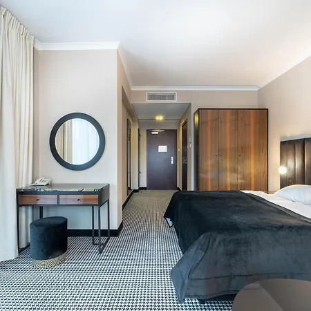 Hotel Leda Spa - Adults Only-3