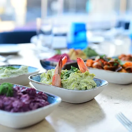 10 Karakoy-3