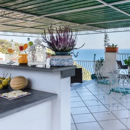 Hotel Desiree-2