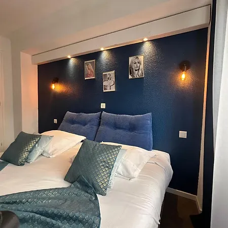 Ath Hotel Athenee-2