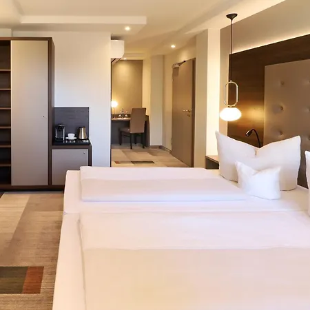 Hotel Goldene Rose-3