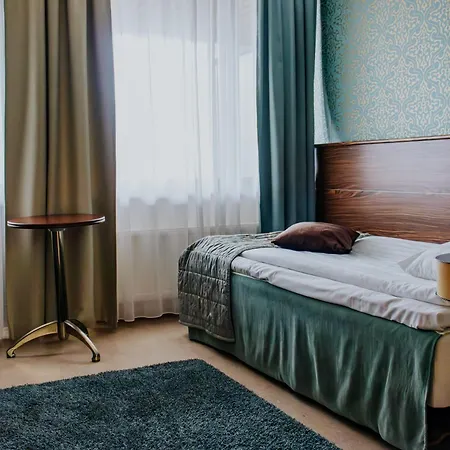 Hotel Fjalar-3