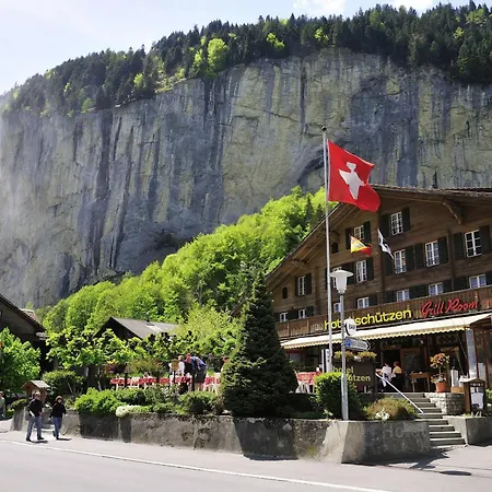 Hotel Schuetzen Lauterbrunnen-2