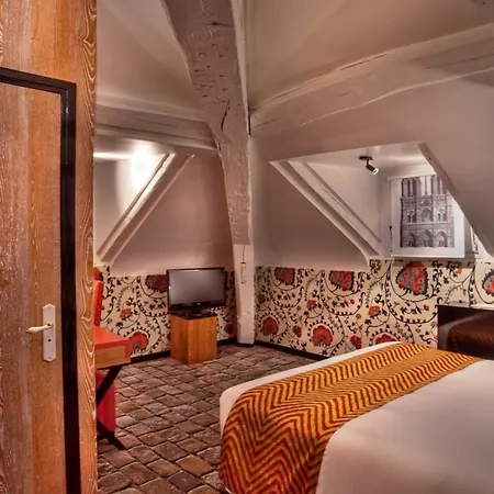 Hotel Le Notre Dame Saint Michel-3