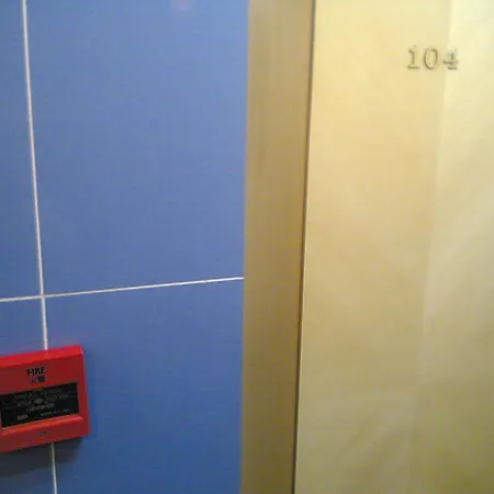 Oriental Pearl Budget Hotel-3
