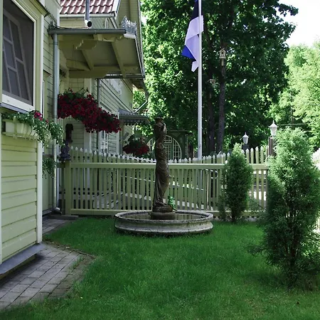 Villa Johanna Guesthouse-3
