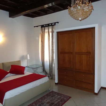 Borgo Pio 91-3