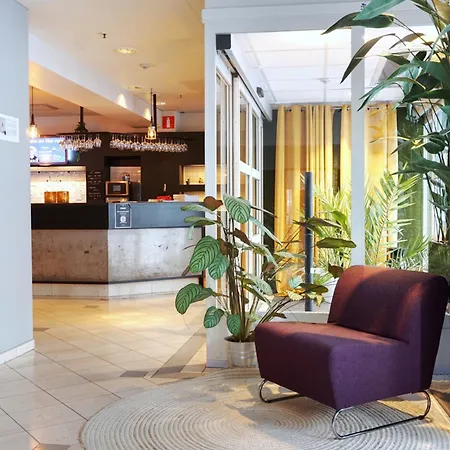 Comfort Hotel Helsingborg-2
