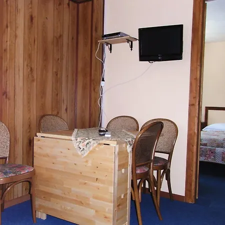 Hotel Genzianella-3