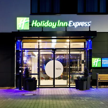 Holiday Inn Express - Duesseldorf Airport-2