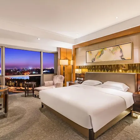 Lake View Hotel-2