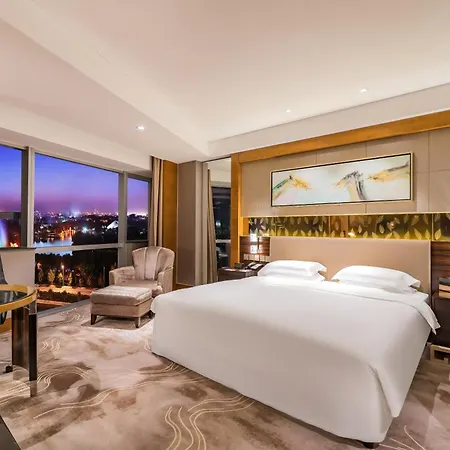 Lake View Hotel-3