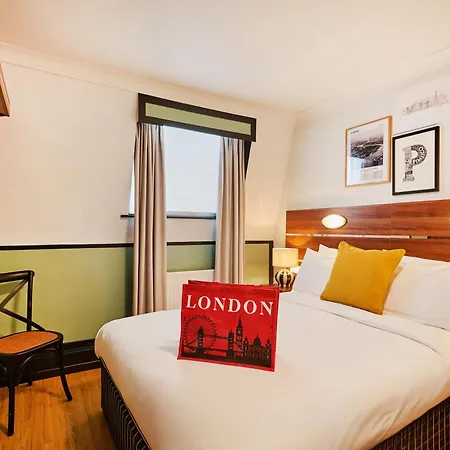 Huttons Hotel, Victoria London-2