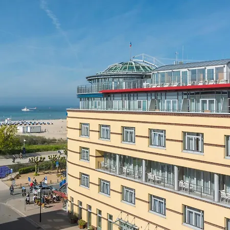 Strand-Hotel Huebner-2