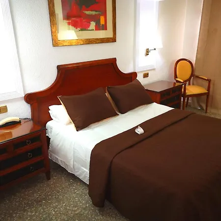 Hotel Polamar-2