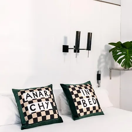 Chic&Basic Born Boutique Hotel-3
