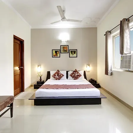 Persona International Hotel Karol Bagh Delhi-3