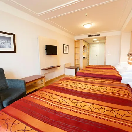 Ea Hotel Julis-2
