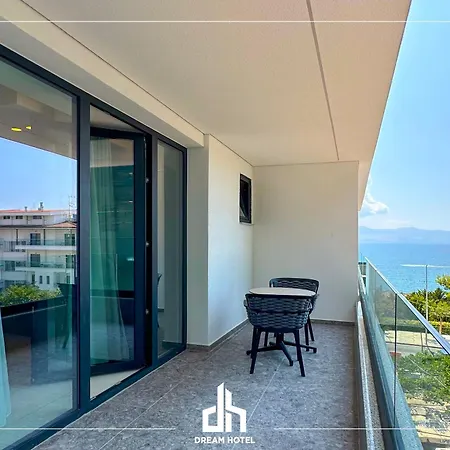 Dream Hotel Saranda-3
