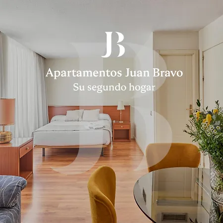 Apartamentos Juan Bravo-2