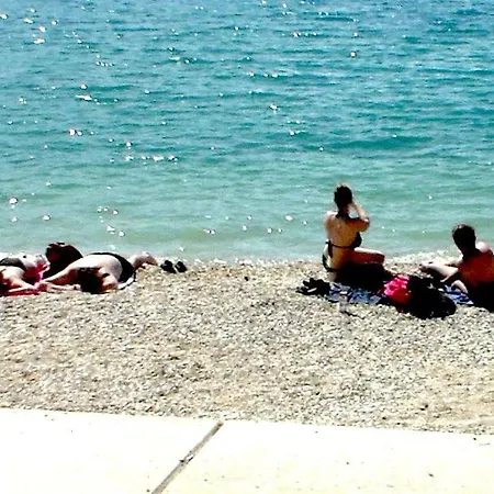 Blue Eye Saranda-3
